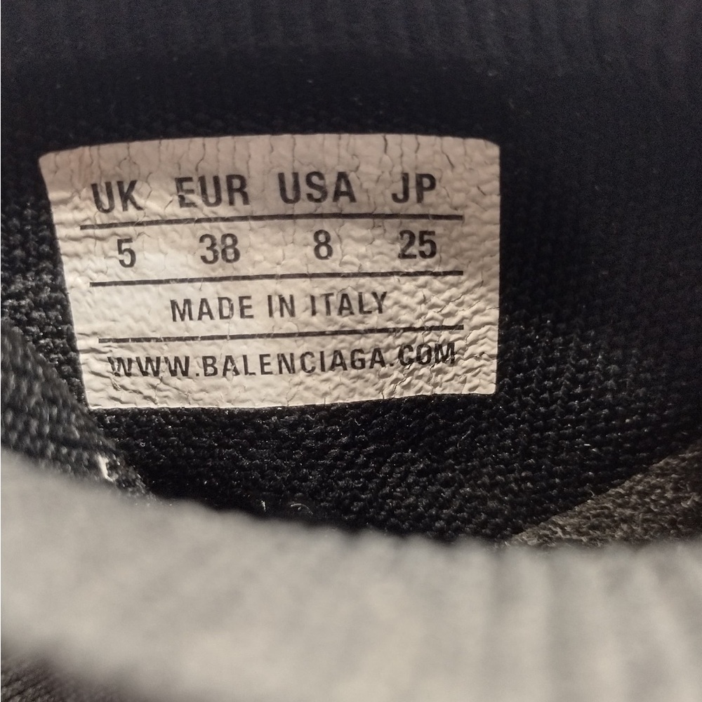 Balenciaga Black Sock Sneakers size 8 pre
Owned Exellent condition - Picture 3 of 14